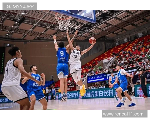 CBA激战广东队迎战江苏队双方全力争胜精彩对决即将上演